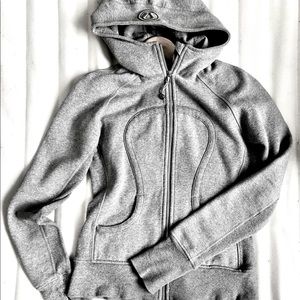 Lululemon scuba hoodie size 4